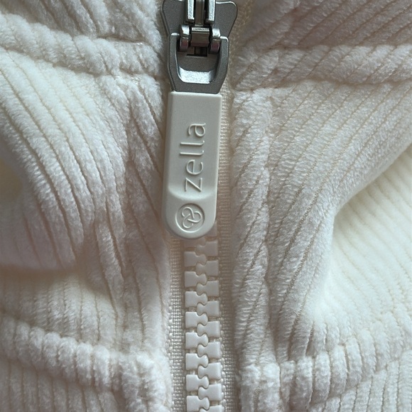 Zella Kids Cream Puffer Jacket - Picture 10 of 13